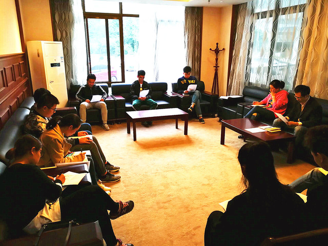 座谈会现场 座谈会现场